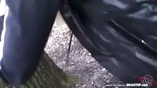 زوجة مثيرة تُمسك أمام شريكها الديوث