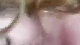 إباحية قوية بجانب المسبح: جميلة تتحول لعاهرة لممارسة جنس شغوف