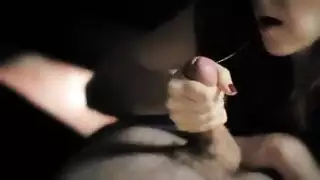 أحمر الشعر أحمر الشعر الهواة يريد امرأة سمراء